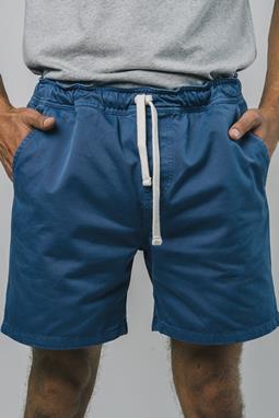 Shorts Ozeanblau