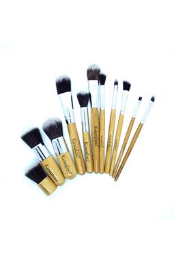 Make-up Brushes...
