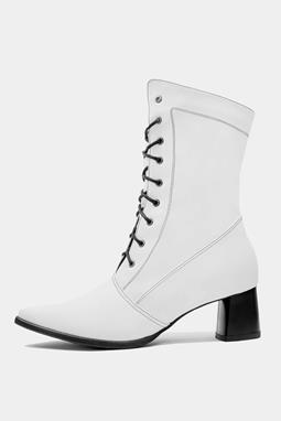 Lace-Up Boots Cactus White