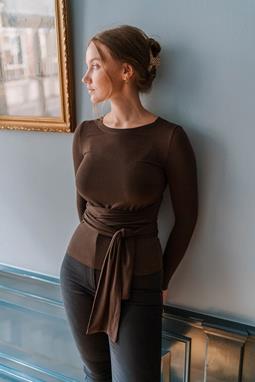 Olivia Top Chocolate