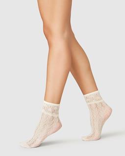 Swedish Stockings Gehäkelte Socken Erica Elfenbein