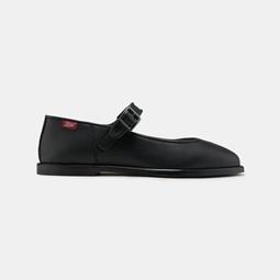 Zèta Flats Gaia Schwarz
