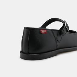 Zèta Flats Gaia Schwarz