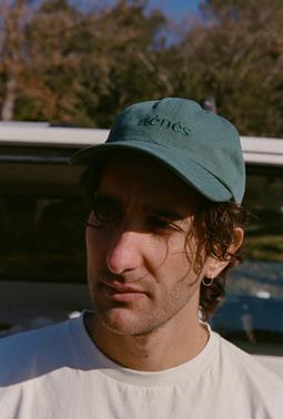 Nénés Mütze Love Camp Green