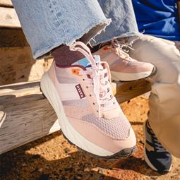MEEKO Sneakers Pongo Pastelroze