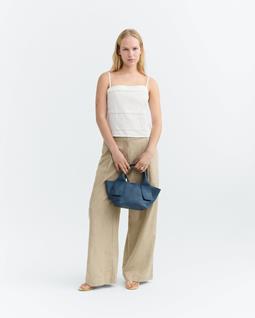 Thinking MU Top Raida Embroidered White