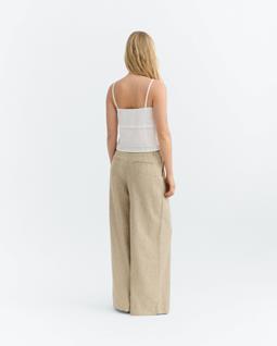 Thinking MU Top Raida Embroidered White