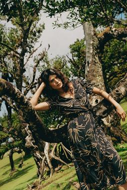 LOVJOI Kleid Anouka Soft Vines Dark
