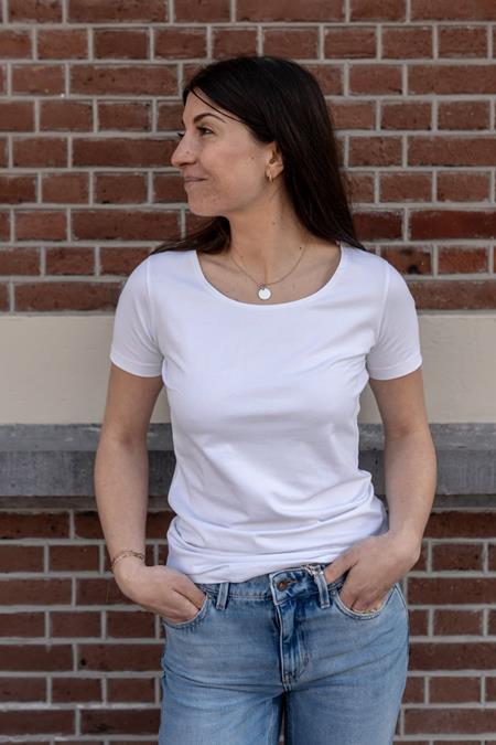 Douxx: T-Shirt Basic Lena Wit