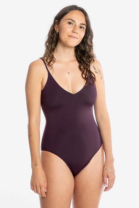 MATONA: Swimsuit V-Neck Aubergine