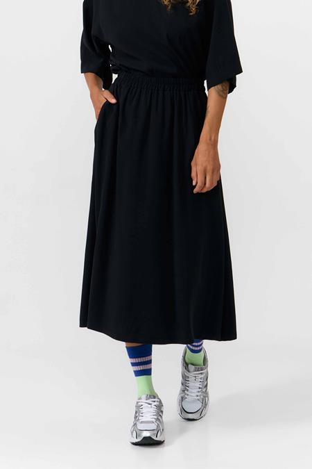 SUITE13LAB: Rok Adaja Zwart...