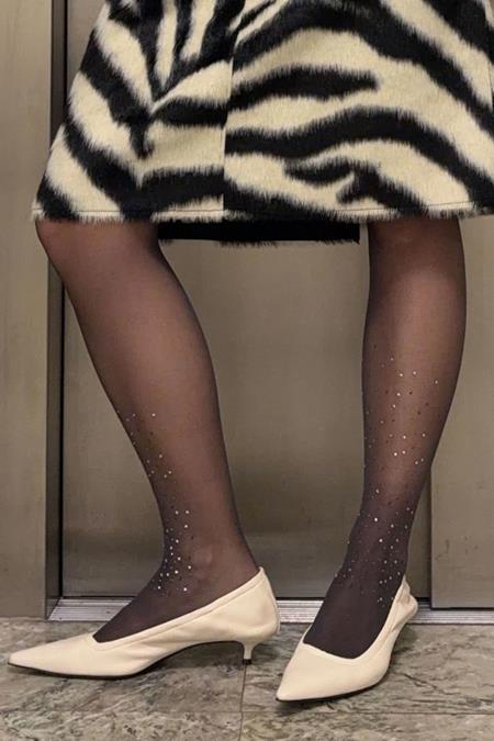 Swedish Stockings: Strumpfhose Pauline Rhinestone Fast Schwarz