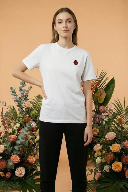 PITOD: T-Shirt Lady Bu...