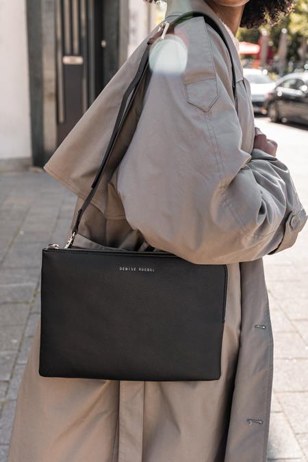 DENISE ROOBOL: Laptop Sleeve 13 Inch Black DENISE ROOBOL: Laptop Sleeve 13 Inch Black
