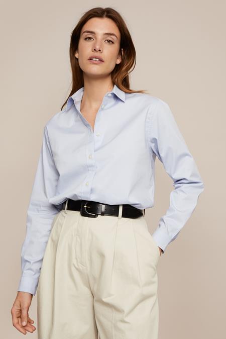 Arber Studio: Willow Bluse Hellblau