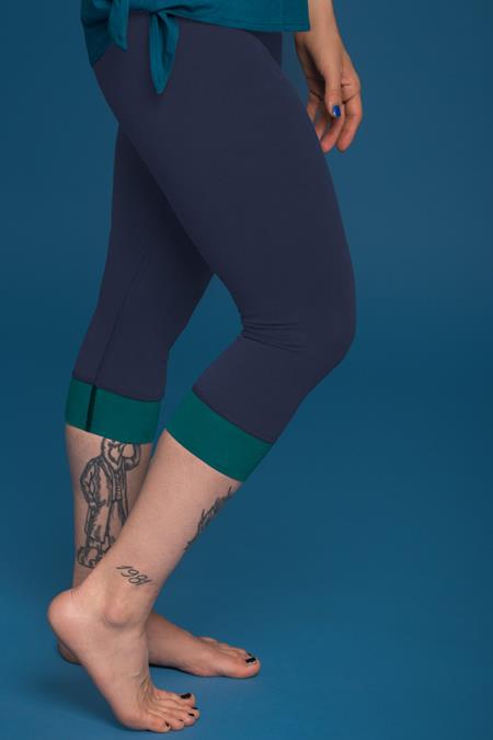 Essential Capri Legging Nachthimmel