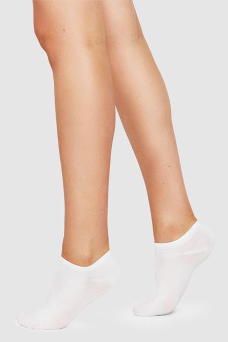Swedish Stockings: Sara Premium Sneaker Socken Weiß