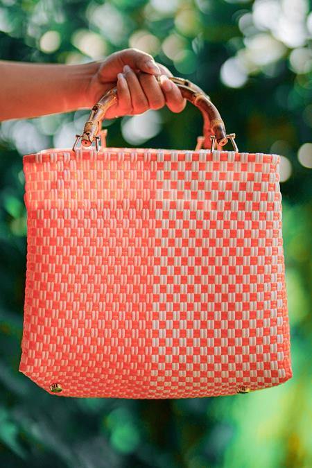 Tas Tote Pasar Mojave