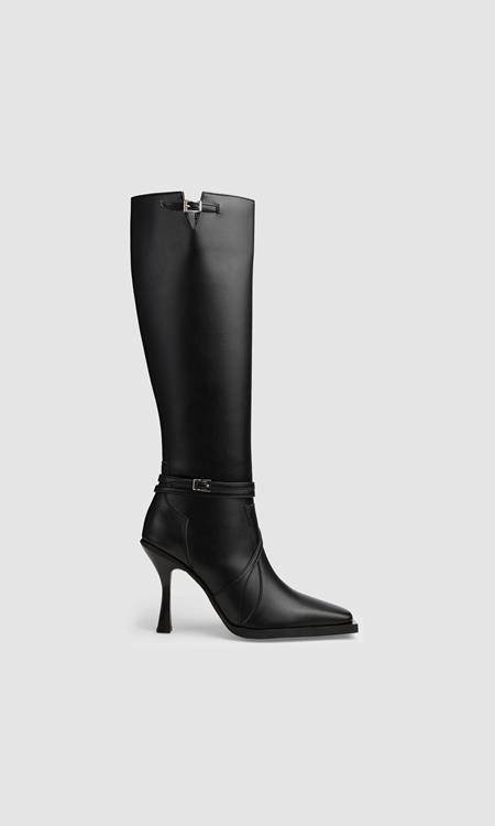Boots Alicia Black via Shop Like You Give a Damn