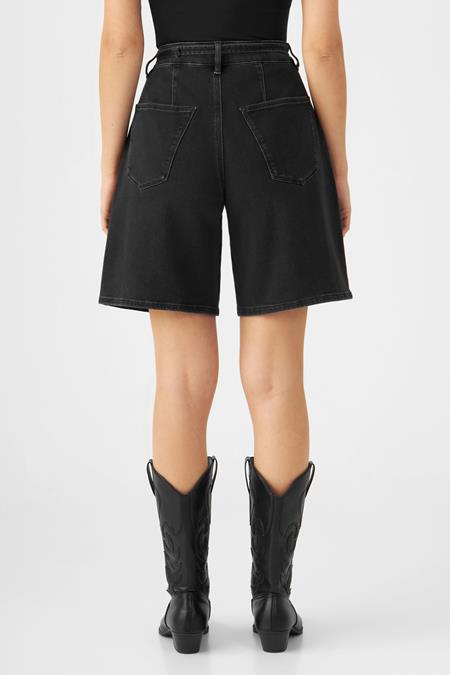 Dawn: Shorts Blinky S...