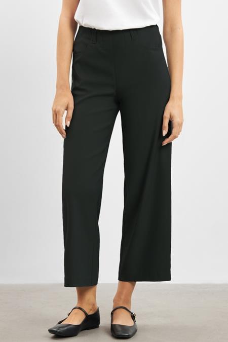 LAURIE: Hose Crop Loose Donna Schwarz