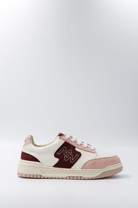 Mood Walk: Sneaker Dream Big Blush Mood Walk: Sneaker Dream Big Blush