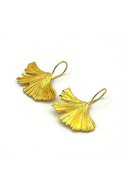 Earrings The Delicate Petite Gold