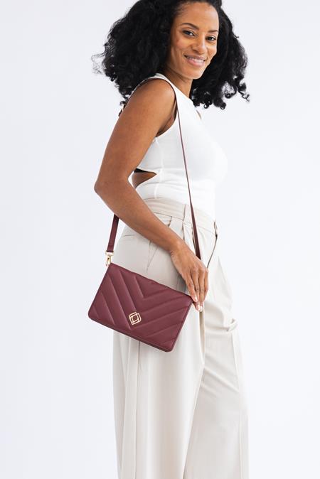 Trashious: Clutchtas Diva ...