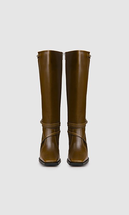 Boots Alicia Moss from Shop Like You Give a Damn