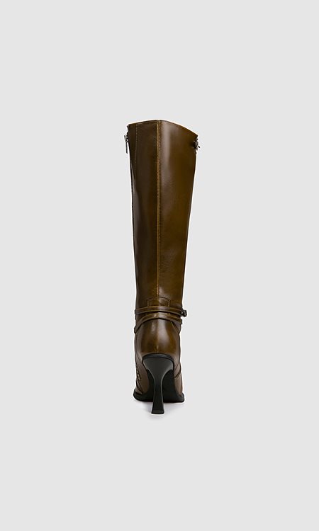 Boots Alicia Moss from Shop Like You Give a Damn