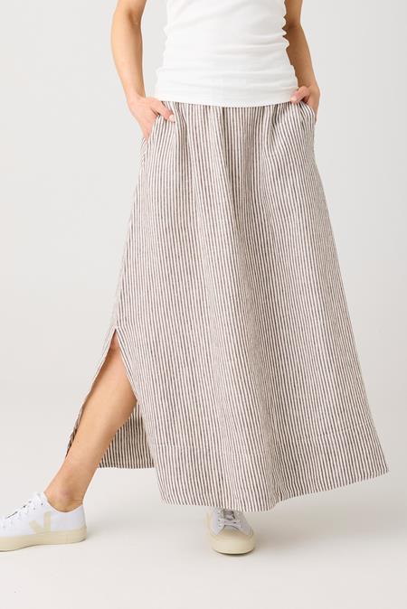 Rok Van Linnen Met Strepen In Donkerbruin