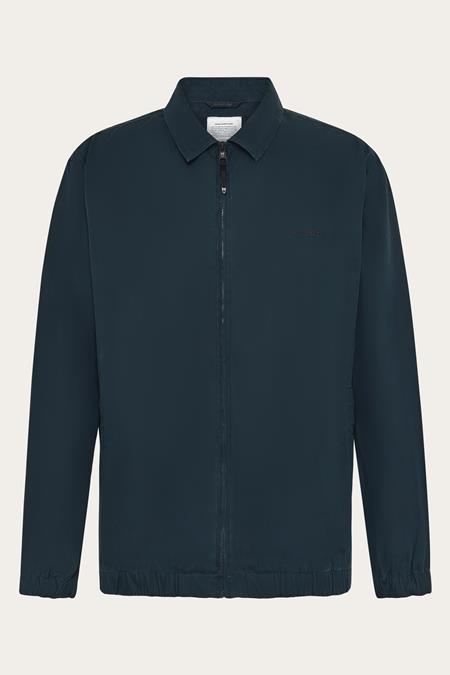KnowledgeCotton Apparel: Jas Licht Poplin Total Eclipse KnowledgeCotton Apparel: Jas Licht Poplin Total Eclipse