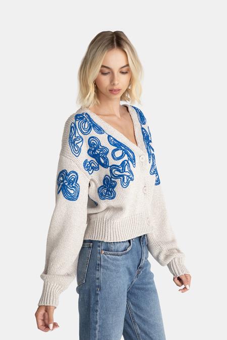 LOVJOI: Cardigan Leylah Ecru Blue LOVJOI: Cardigan Leylah Ecru Blue