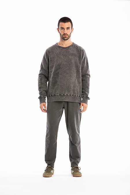 Sweatshirt Roc Carbon Wash from Shop Like You Give a Damn