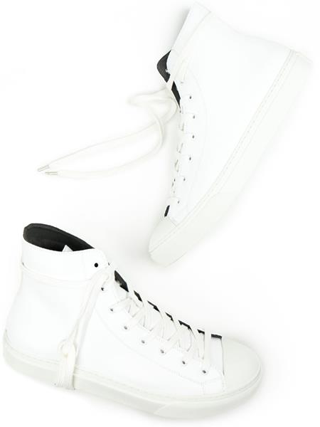 Sneakers Classic High-Top White via Shop Like You Give a Damn