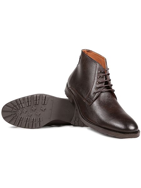 Boots Chukka Dark Brown from Shop Like You Give a Damn