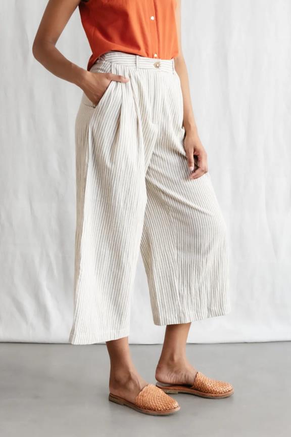 Culotte Awasi Grau/Weiß