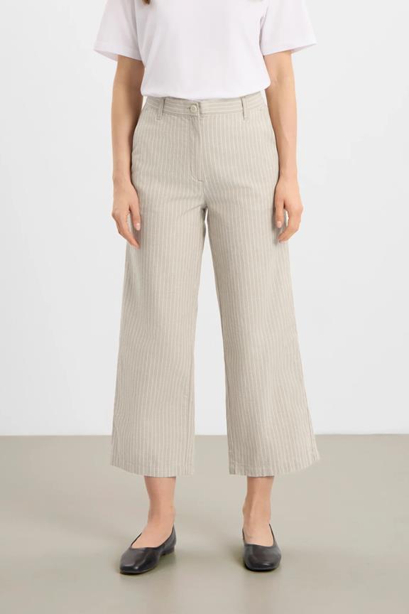 Hose Lily Straight Cropped Pebble Stone