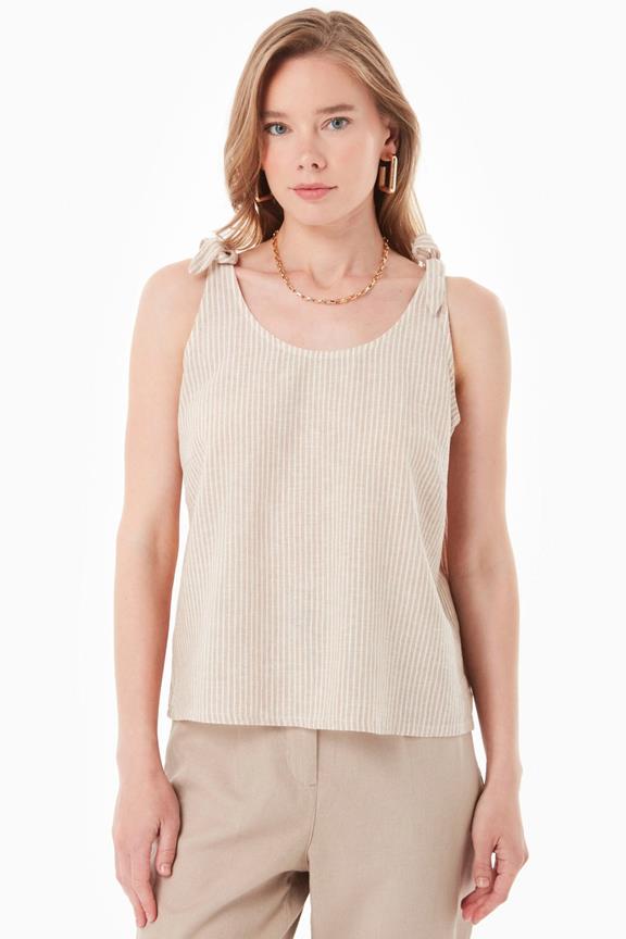 Oben Beige