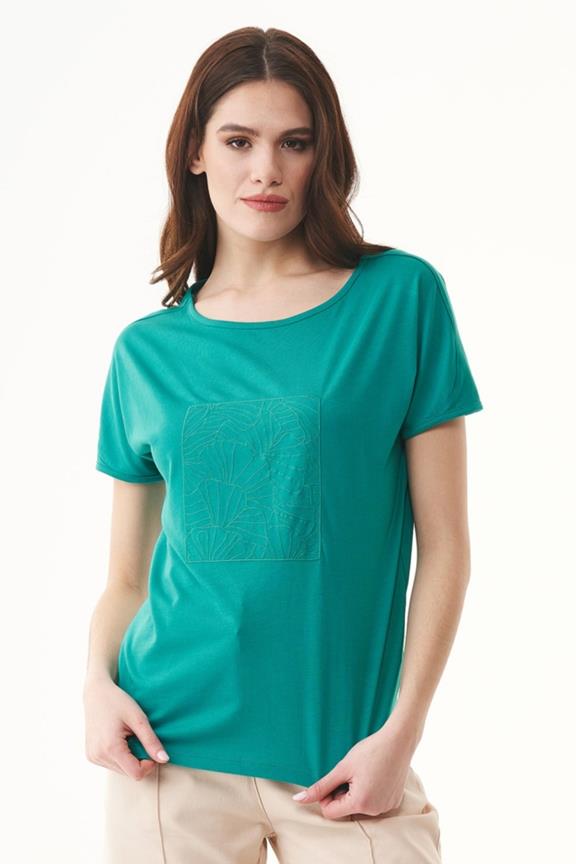 T-Shirt With Embroidery Emerald