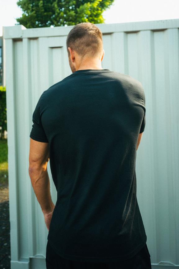 DIRTS T-Shirt Classic Athletic Black