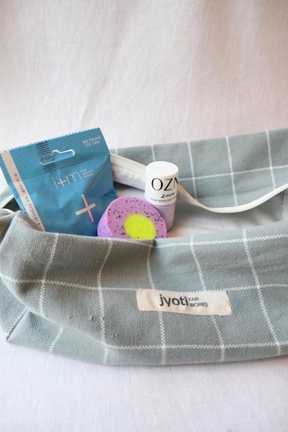 Jyoti Fair Works Bag Toiletry Phavvaara Light Blue