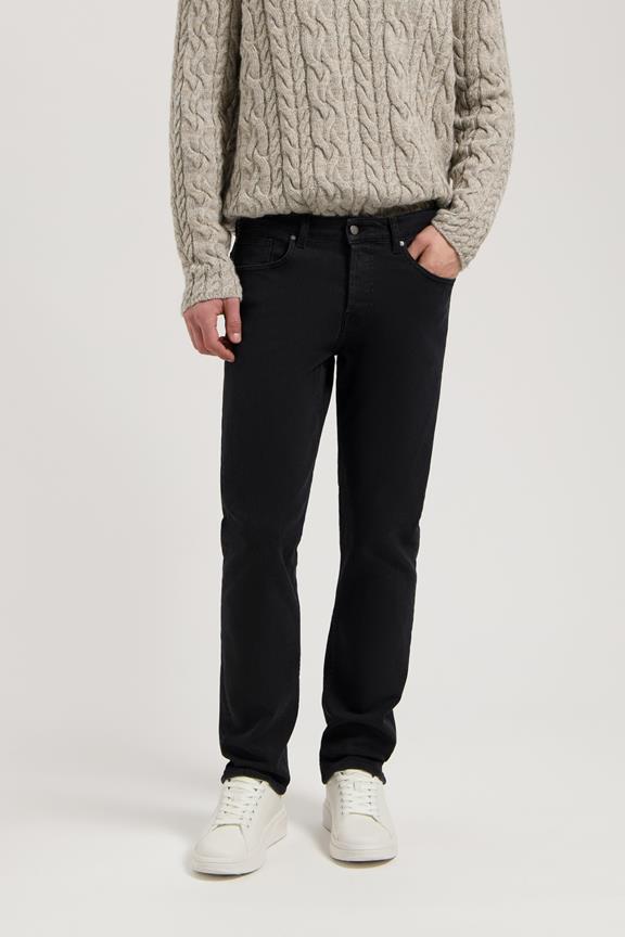 Hank Stone Jeans Met Middellange Taps Toelopende Pijpen, Zwart