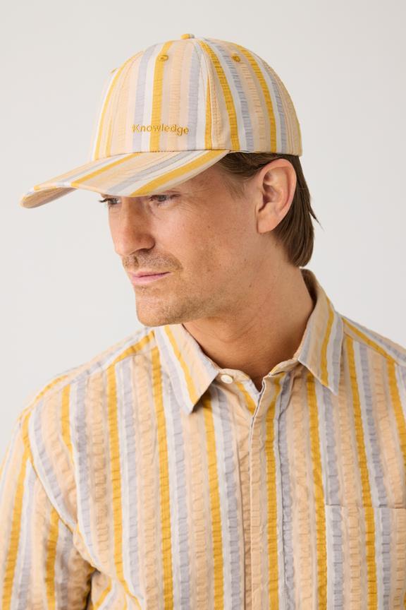 Cap Van Seersucker Met Veelkleurige Strepen