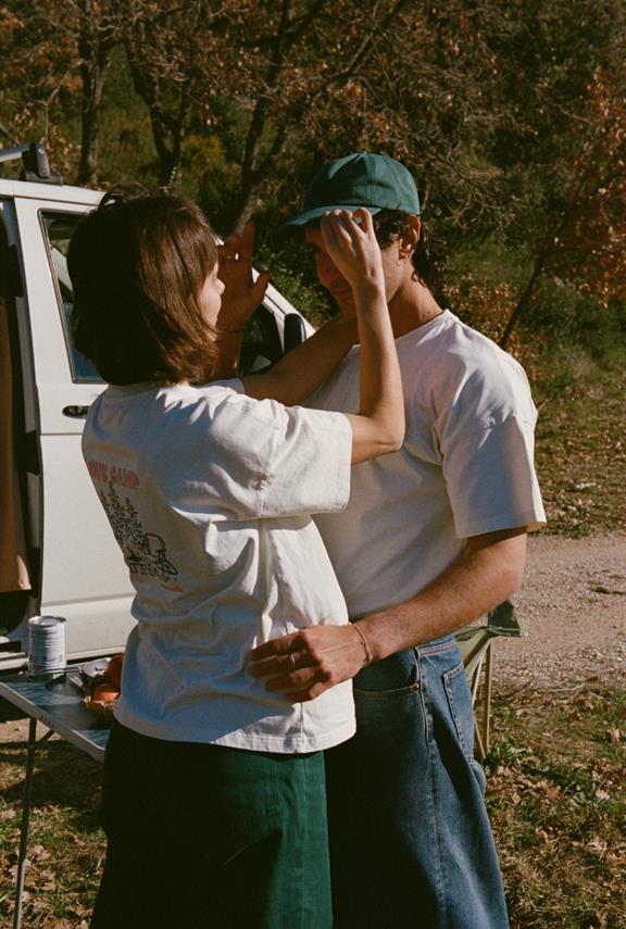 Nénés Mütze Love Camp Green