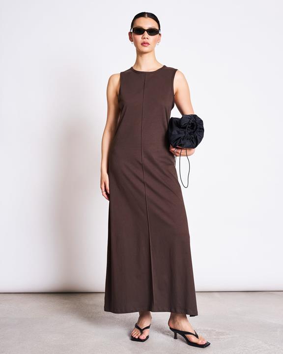 JAN 'N JUNE Ärmelloses Maxikleid Calia Schlammbraun