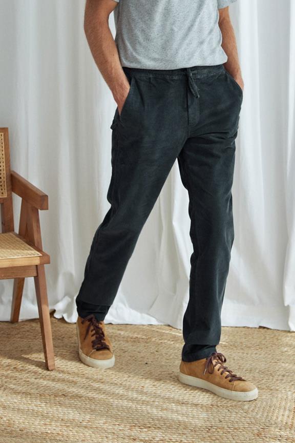 Hose Trinity Dark Sand