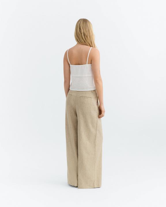 Thinking MU Top Raida Embroidered White