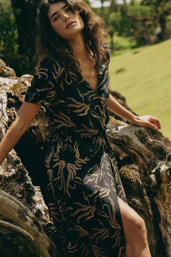 LOVJOI Kleid Anouka Soft Vines Dark